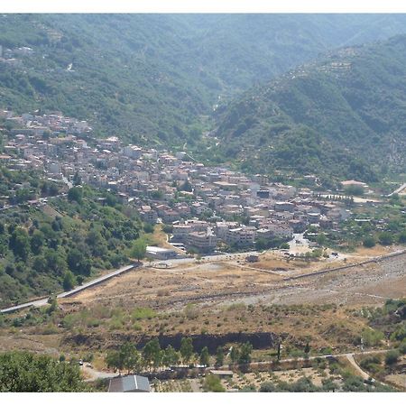 مبيت وإفطار Bivongi Borgo Della Longevita المظهر الخارجي الصورة